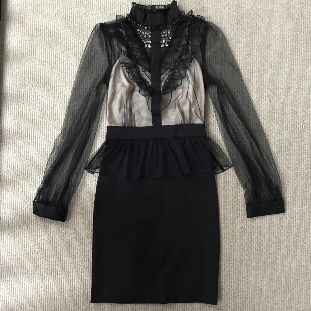 Bebe sz 2 Black Tulle Ruffle Sequin Bead